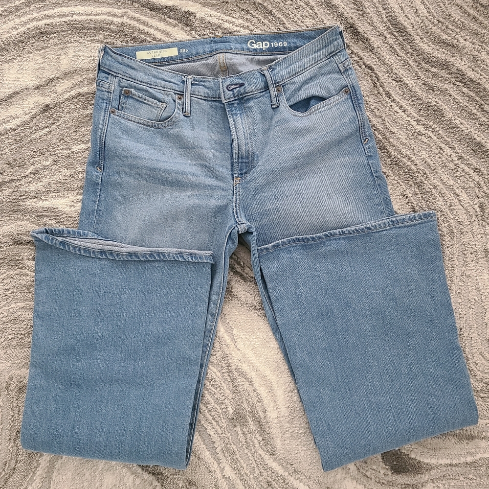 Gap Petite Flare Jeans